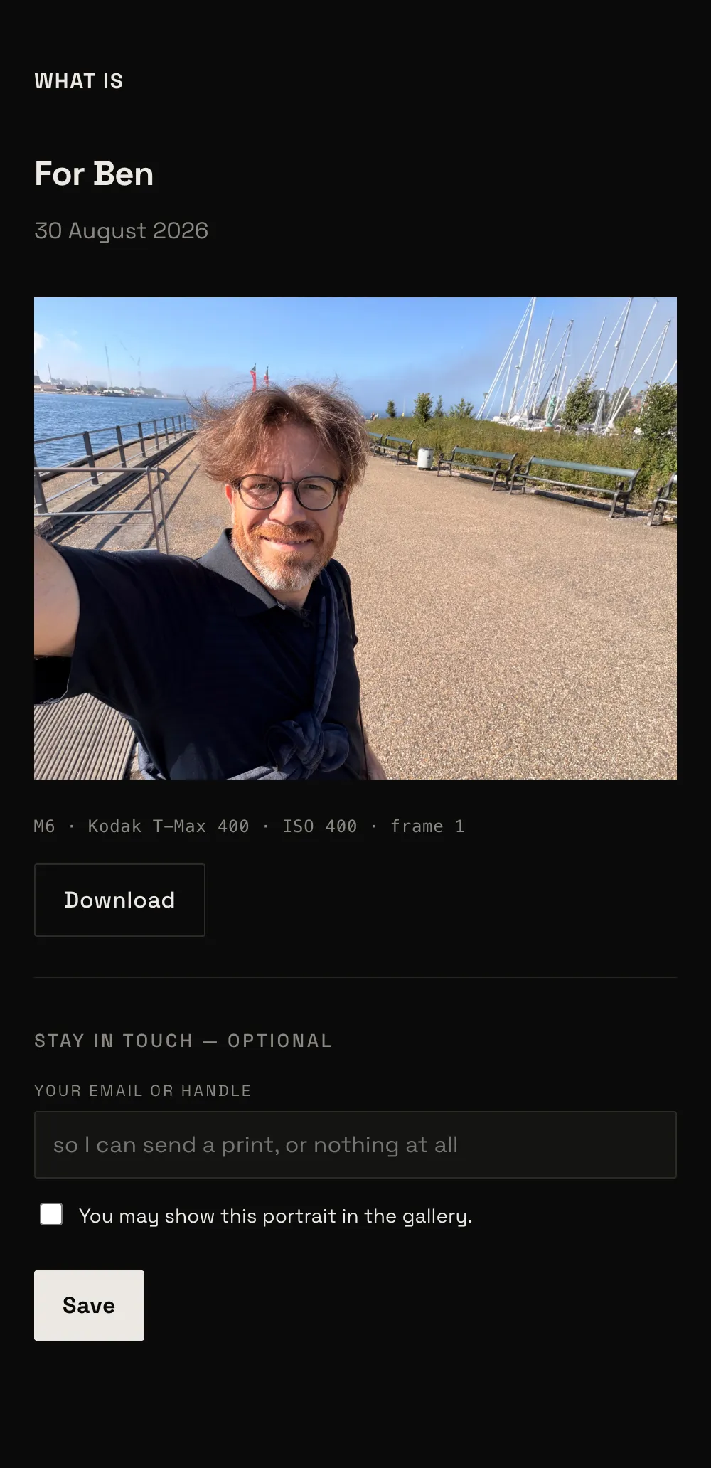 PhotoTag — the delivered photograph page